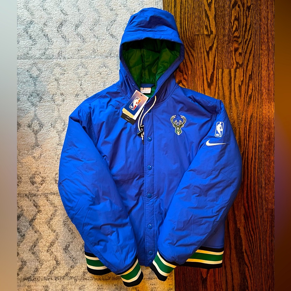 Milwaukee Bucks Nike City Edition Bomber Jacket - LARGE **NEW**